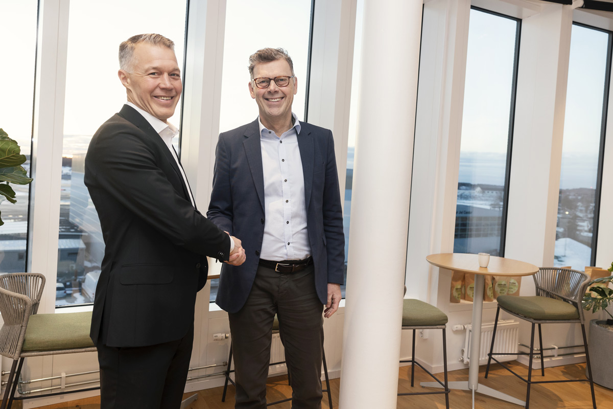 Peter Neuberg, Håkan Björklund